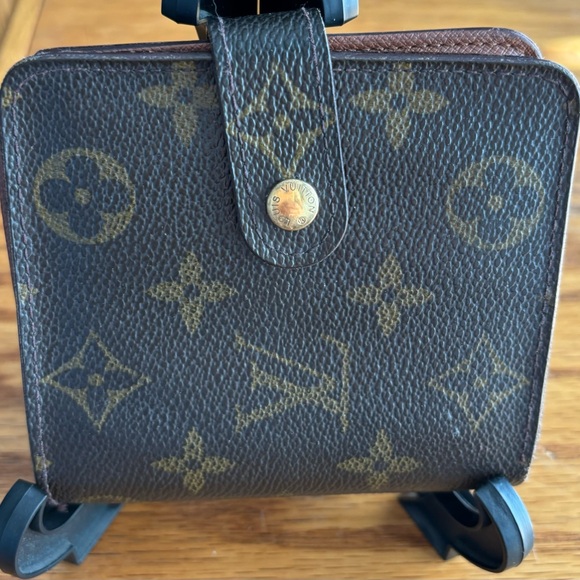 Auth Louis Vuitton Monogram Canvas Leather Zippy/Bi-fold Clutch Wallet - Picture 1 of 10